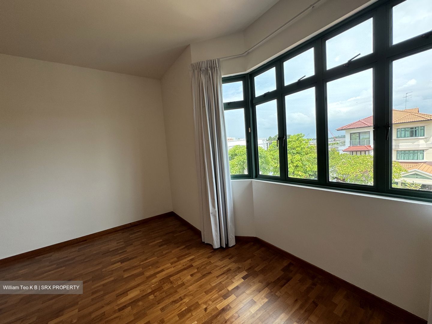 Eastwood Park (D16), Semi-Detached #486196231